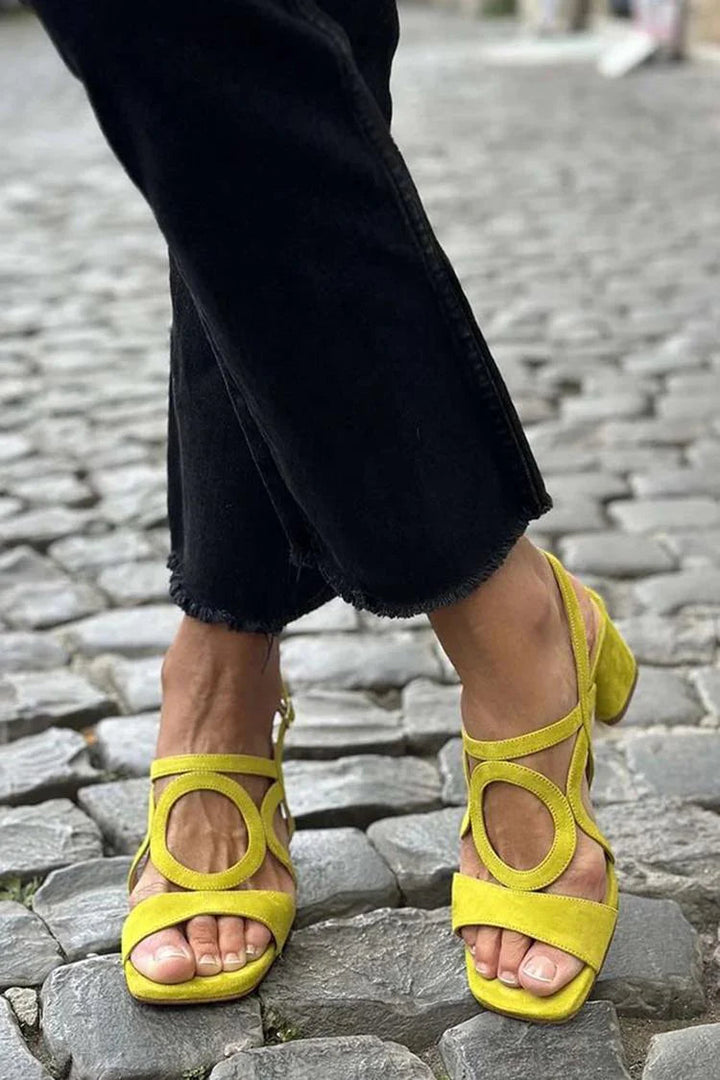 Gurng - Sandalias Con Puntera Cuadrada y Corte Redondeado