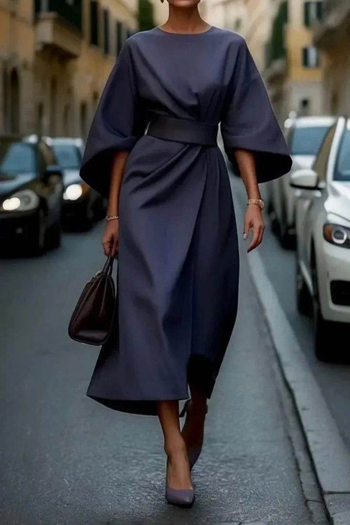 Rita - Elegante Vestido Con Mangas Farol y Cinturón