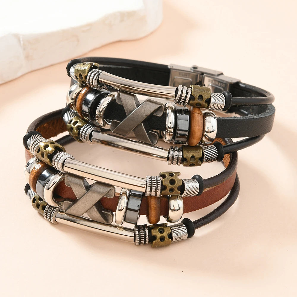 Garland - Pulsera tipo Brazalete de Cuero con Cruces y Varias Capas