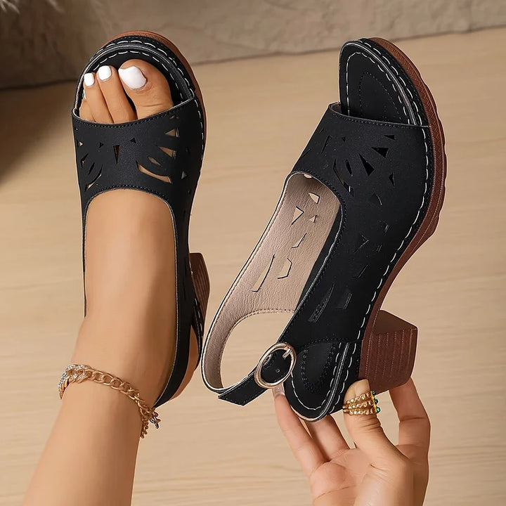 Cristy - Sandalias Con Tiras Al Tobillo y Tacón Grueso