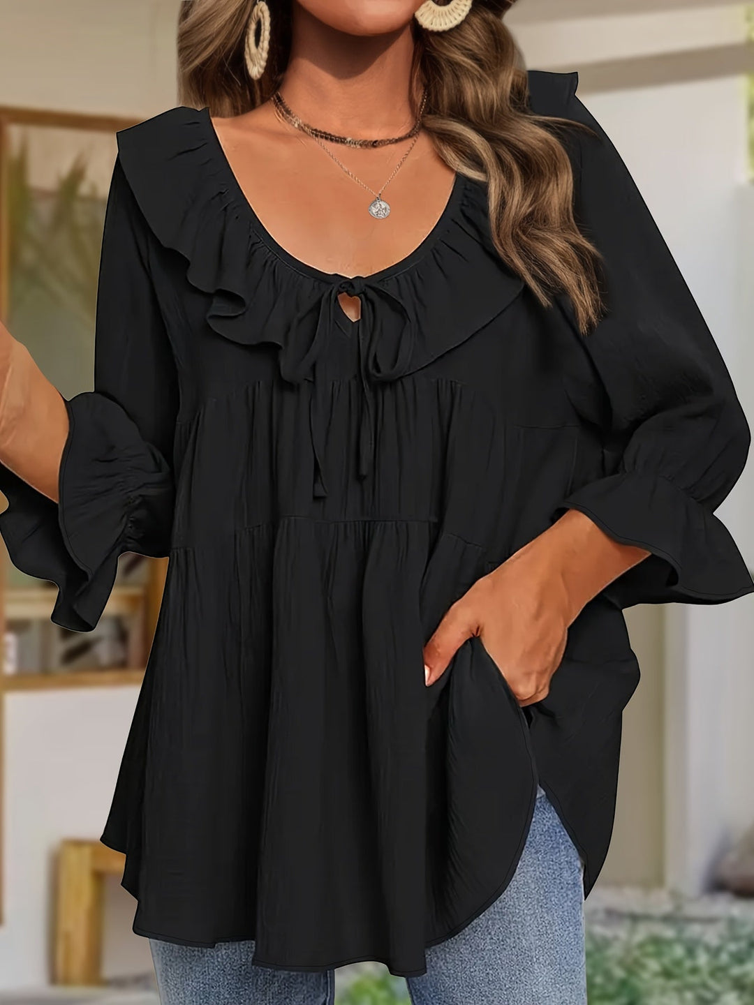 Garbine - Blusa Elegante Con Cuello De Volantes