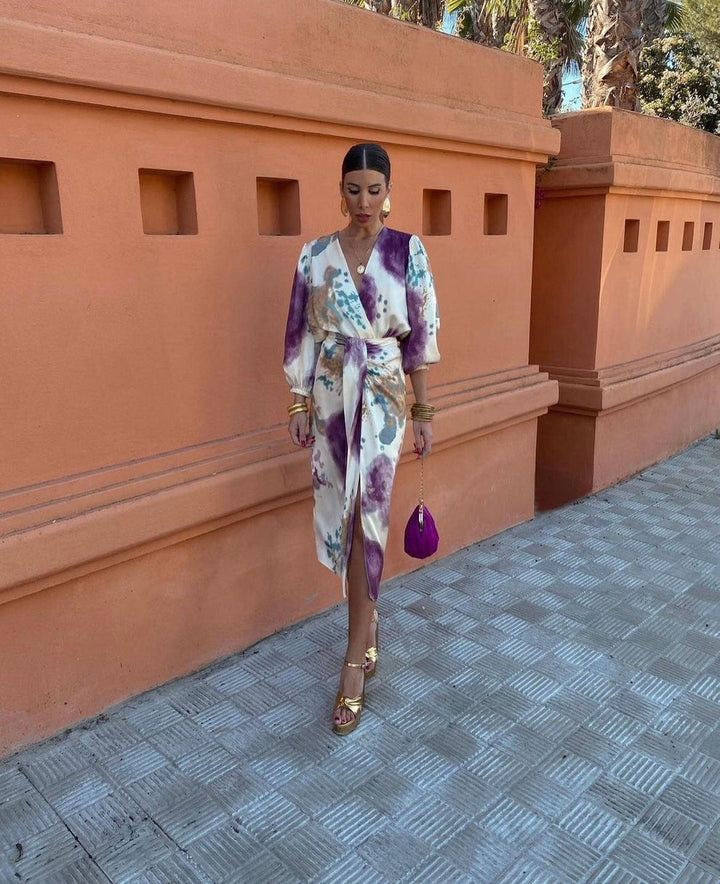 Goizane - Elegante Vestido Floral Con Cuello En V