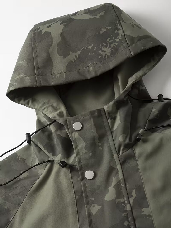 Brekks - Chaqueta Cortavientos Con Capucha Y Estampado De Camuflaje