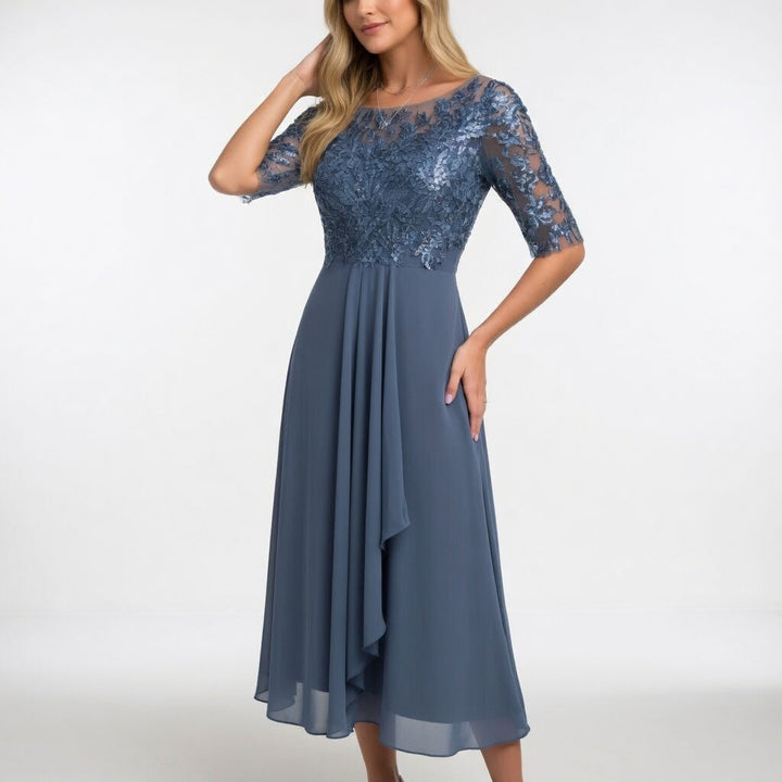 Zerda - Elegante Vestido Midi de Encaje