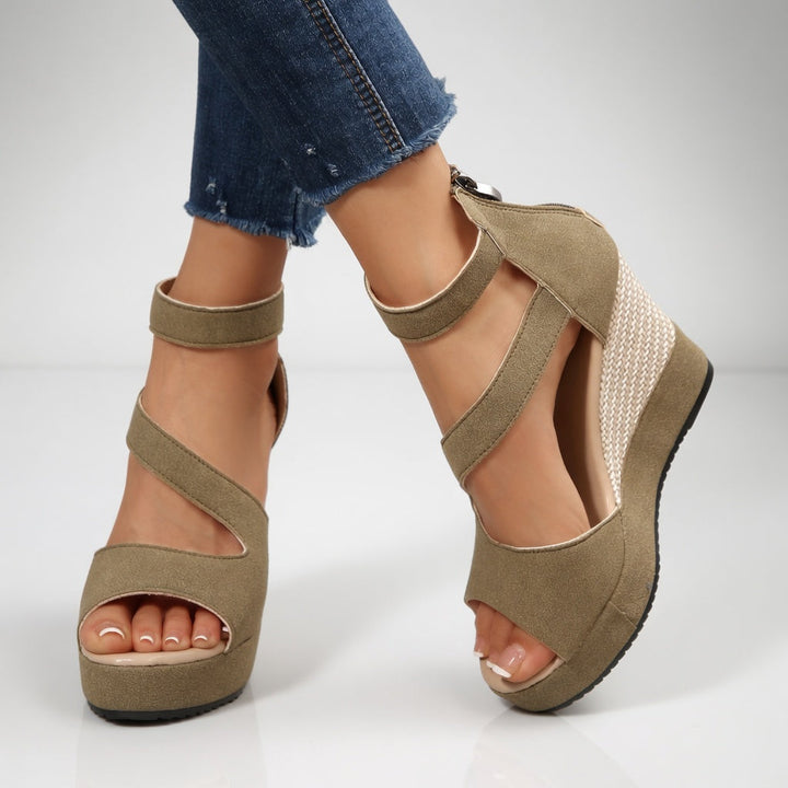 Madoka - Sandalias De Cuña Con Correa Elástica