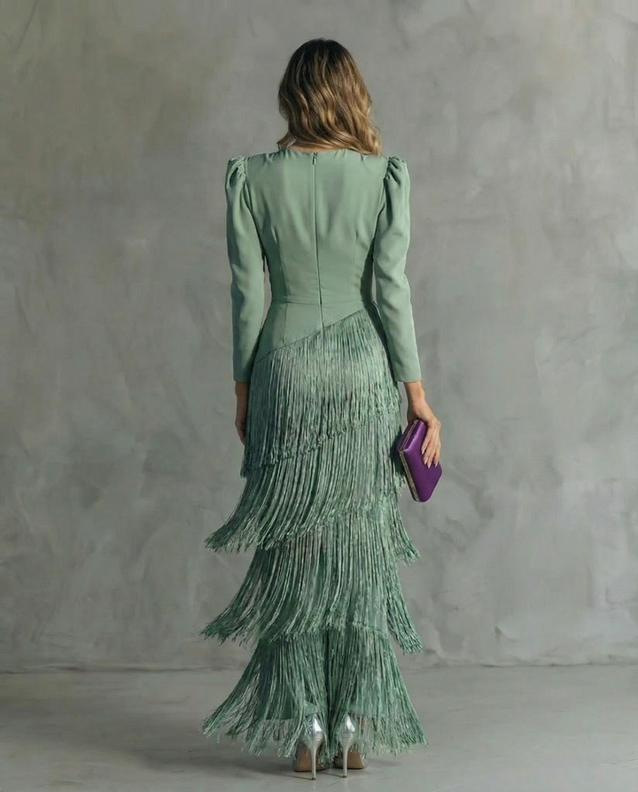 Nipuni - Vestido Eegante Con Mangas Con Flecos