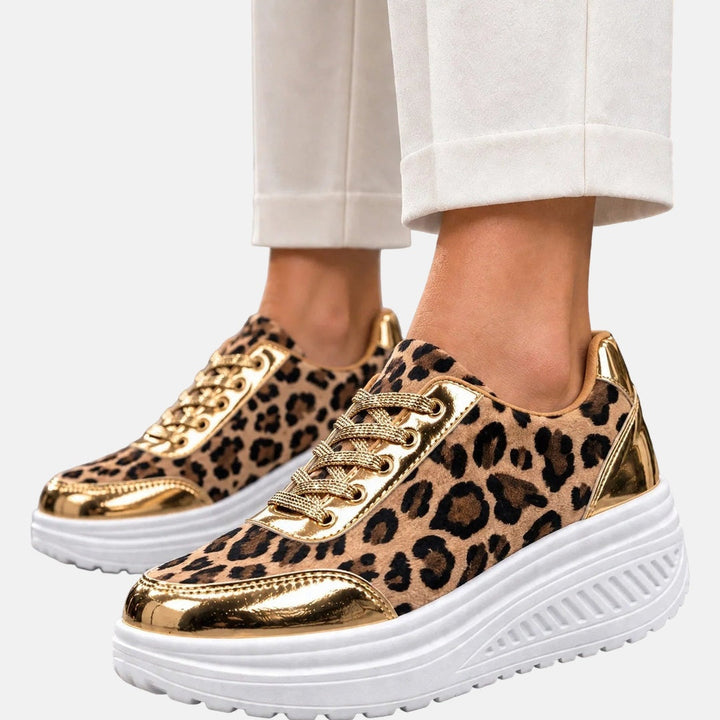 Alika - Zapatilla Deportiva De Cuña Con Estampado De Leopardo